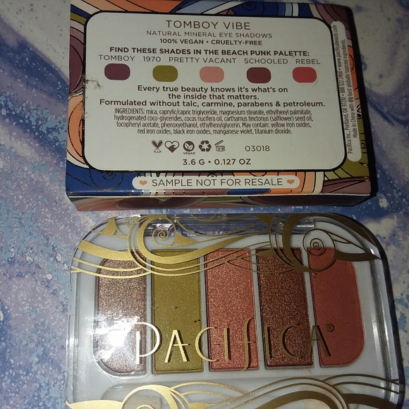 Pacifica eyeshadow palette - Picture 2 of 4
